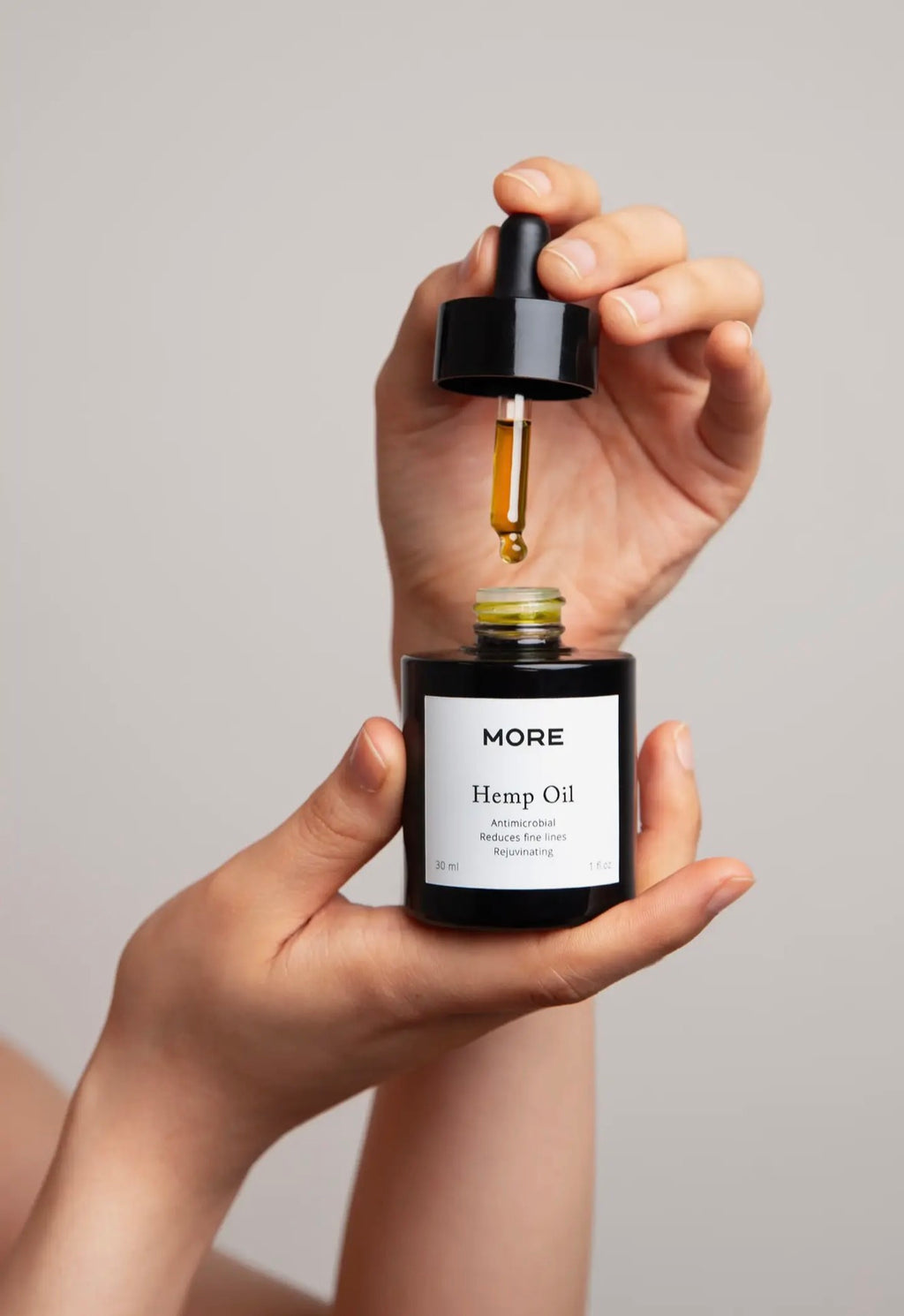 Huile de graine de chamvre | 100% biologique pressée à froid